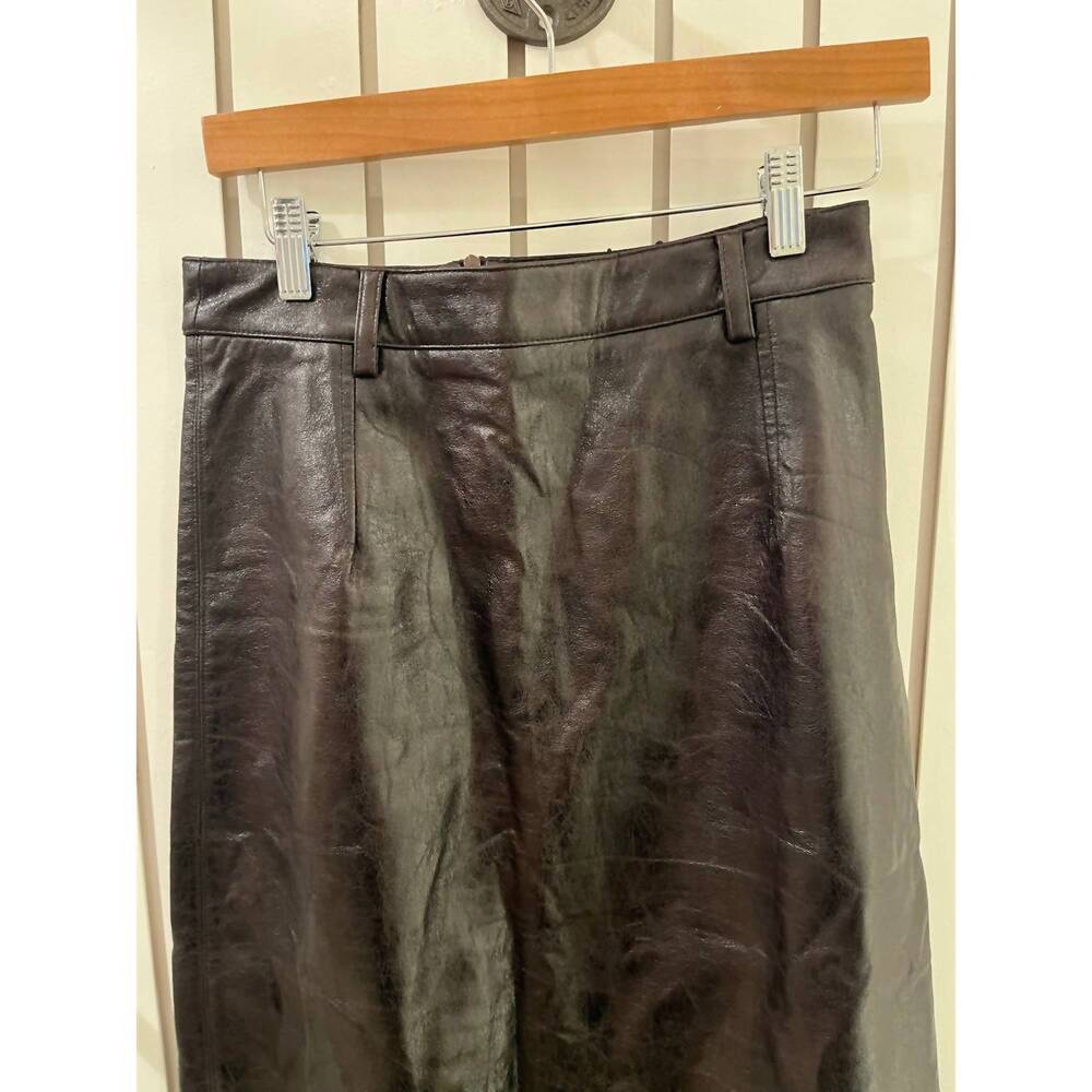NEW URBAN REVIVO women's faux leather midi skirt in black